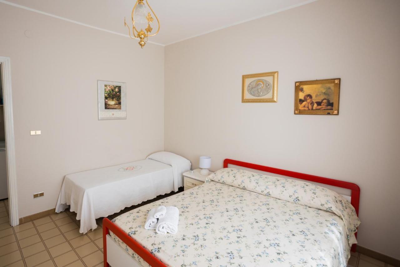 Gilda'S Home Scalea Kültér fotó
