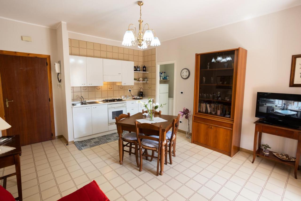Gilda'S Home Scalea Kültér fotó